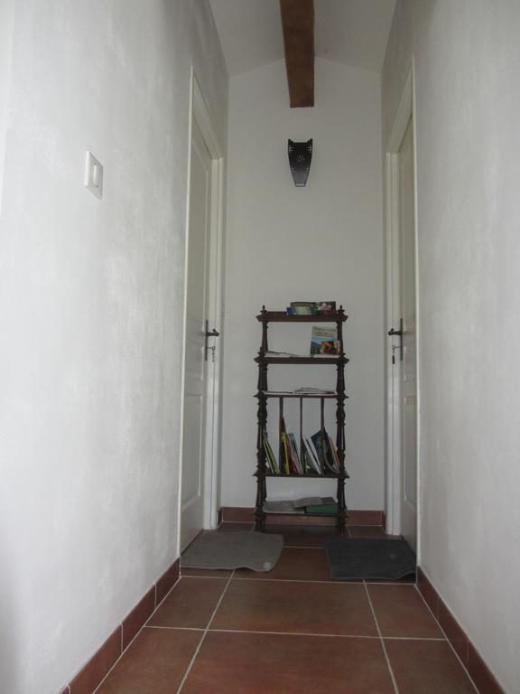 Les Cimes Bed & Breakfast Saint-Pierre-de-Riviere Luaran gambar